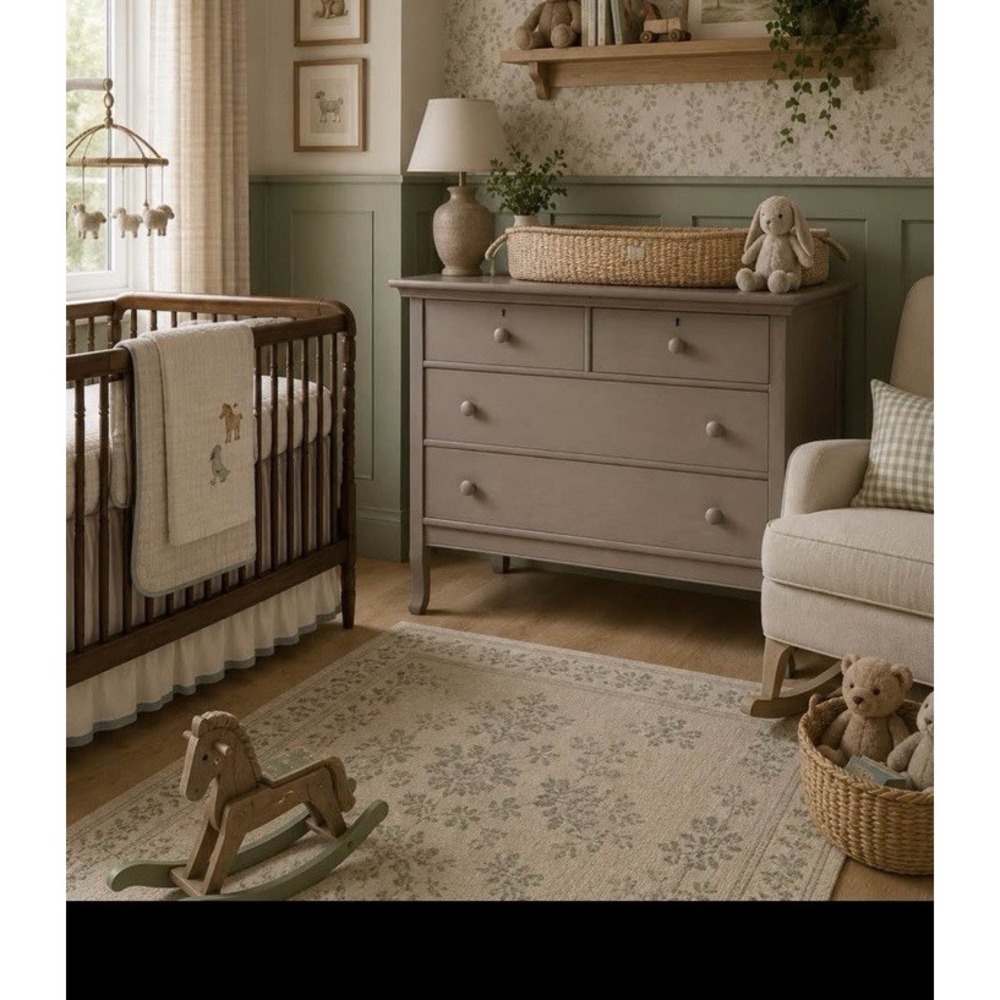 Brown Wood 4-Drawer Chest of Drawers 40x18x34 Free Standing Knob